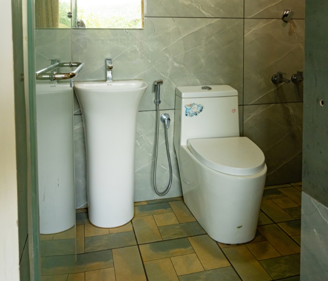 Deluxe Suite View 3