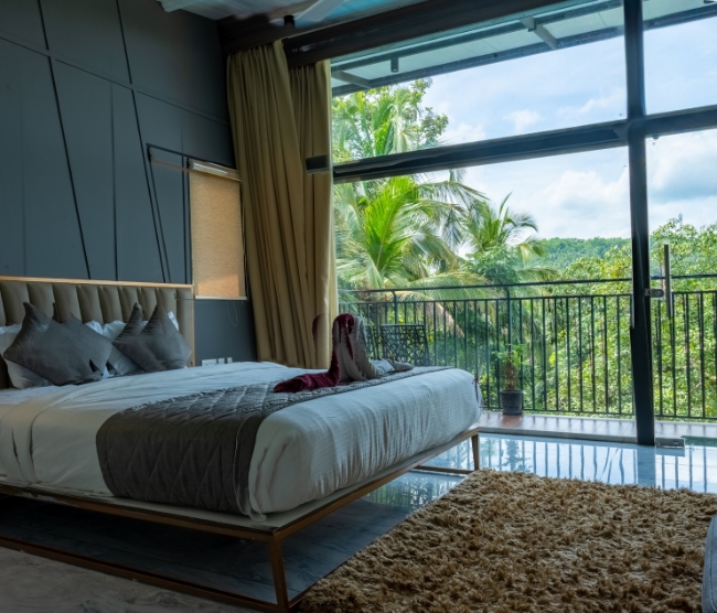 Deluxe Suite View 5